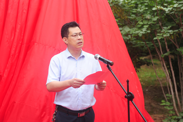 说明: http://www.bzmc.edu.cn/_mediafile/bzmc/2018/07/04/2ko9amv0ua.jpg
